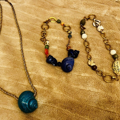 Necklaces set of 3 like new