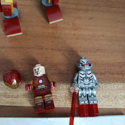 Lego Marvel Iron Man Mech vs. Ultron used