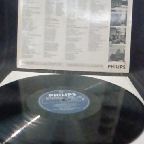 Verdi Carlo Bergonzi vinyl record used in good condition