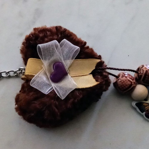 Handmade Valentine's keychain new, brown and beige heart with beads and butterflies