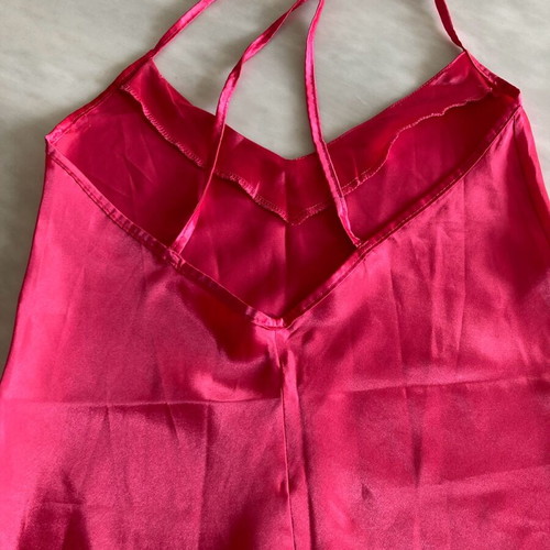 Lingerie fuchsia satin like new, size S
