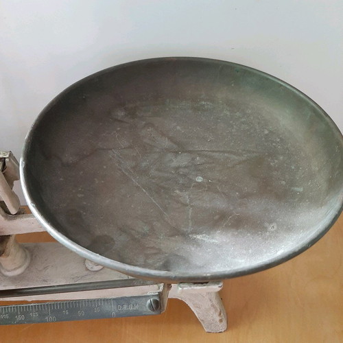 Antique scale with bronze pans used