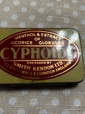 Cyphoide collectible metal box used, English 60s