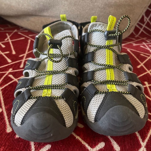 Regatta boys' sandals used size 36 black