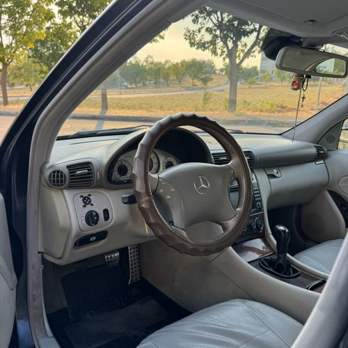 Mercedes C200 Kompressor 1800cc elegance sedan