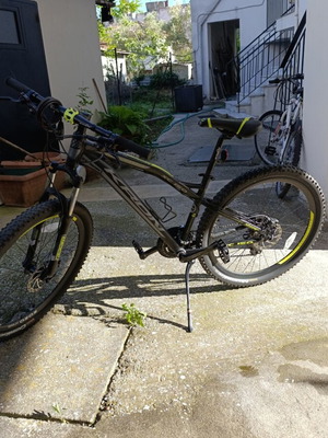 Kron XC 150 2023 mountain bike with disc brakes, 27 inch wheels