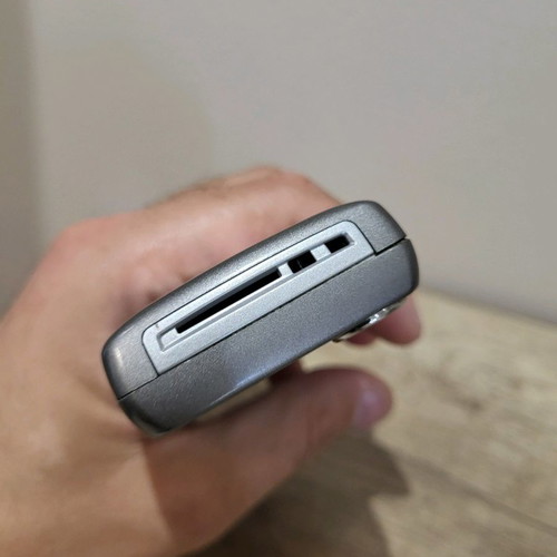 Nokia 6680 without back cover in very good condition with battery