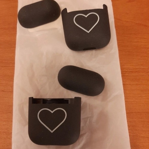 Airbods case used, set of 2 pieces
