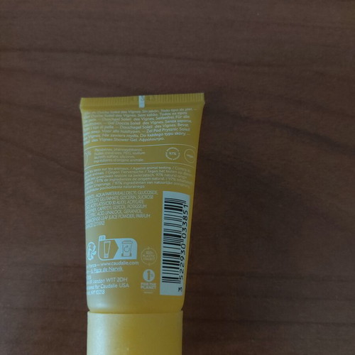 Caudalie Paris shower gel and body lotion closed like new