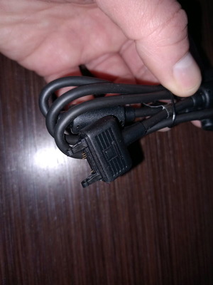 Sony Ericsson data and charging cable 1200-1485.1 new