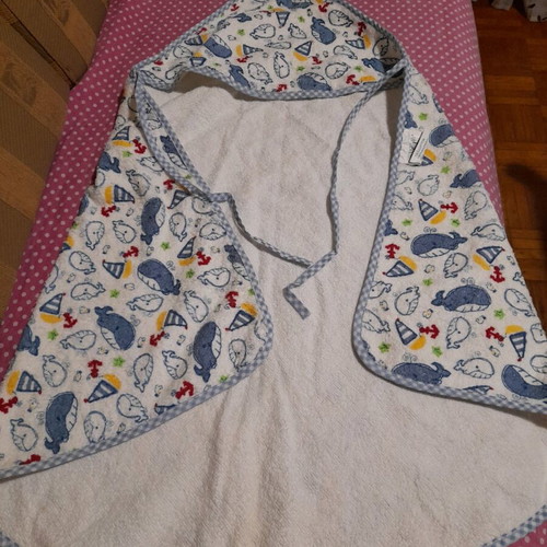 Baby hooded bath cape new 100% cotton