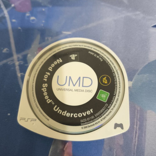 PSP Need for Speed Undercover used racing game disc