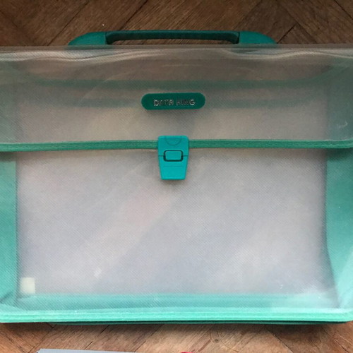 Plastic bag and paper folders like new, set of 5 pieces