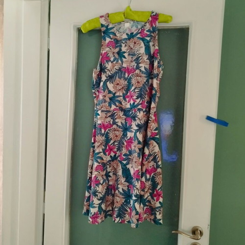 H&M All Time Classic Tropical Flowers Summer Dress like new, medium