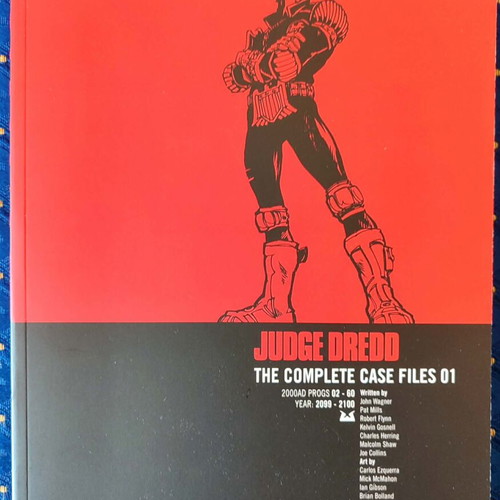 Judge Dredd The Complete Case Files 01 comic book like new, English