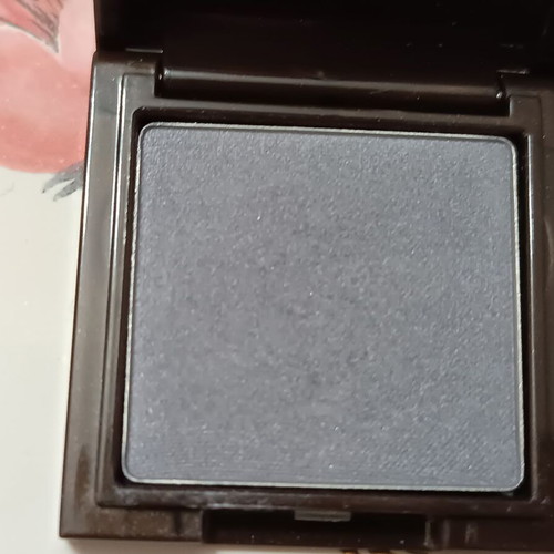 Korres eyeshadows used, set with blue and olive shades