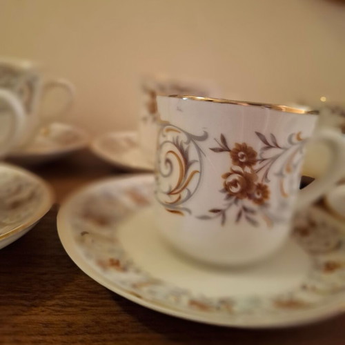 Porcelain coffee set unused, 6 cups and 6 saucers