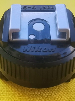 Nikon AS-4 Flash Unit Coupler and DK-2 Eyecup for Nikon F3 like new