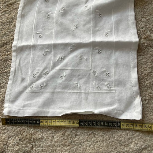 Runner and table handmade embroidered used 35x153