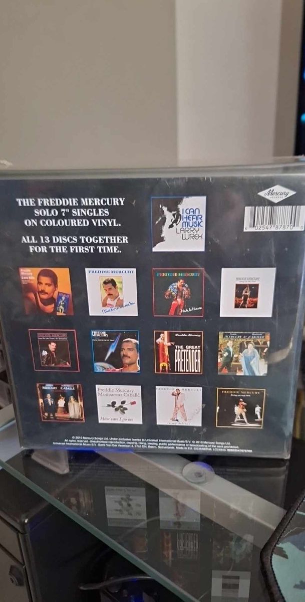 Freddie Mercury Messenger Of The Gods… - € 180,00 - Vendora.cy