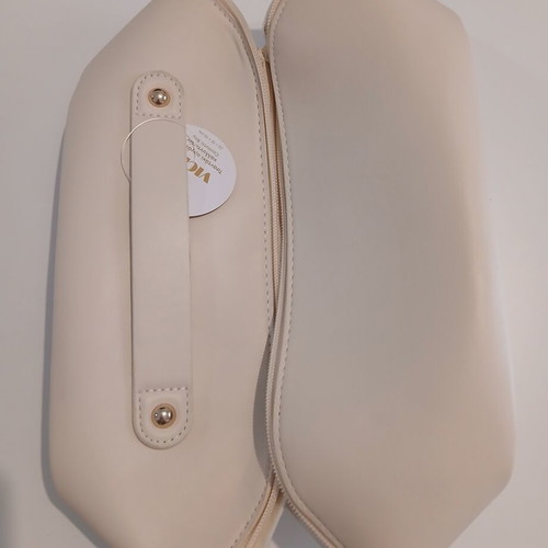 Beige toiletry bag Vicko