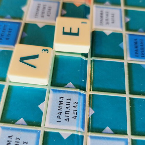 Scrabble Original board game like new, complete set