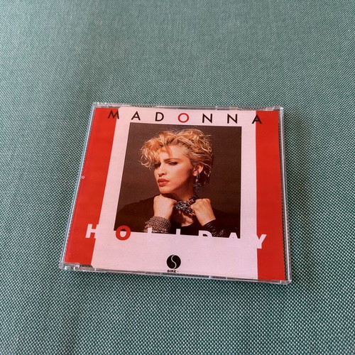 Madonna Holiday CD single, pop