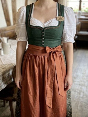Landhaus C&A κοντή παραδοσιακή μπλούζα Dirndl σε λευκό, μέγεθος L