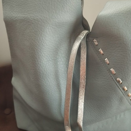 Large shoulder bag like new, turquoise and silver