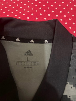 Μπλούζα Adidas large μαύρο γκρι σαν καινούργιο