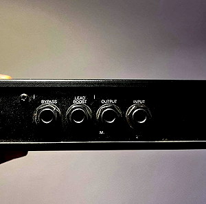Αναλογικό effects distortion & fuzz. Rockman Distortion Generator Preamp Effects Processor Tom Scholz SR&D