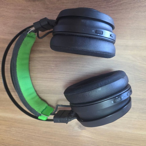 Razer Nari Ultimate Wireless Headset for Xbox One used