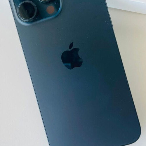 iPhone 15 ProMax 256GB Blue Titanium like new with 3 cases gift