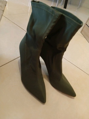 Bershka khaki sock boots size 38 new