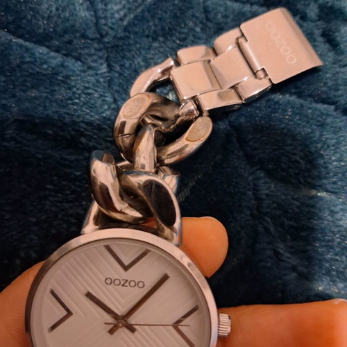Oozoo women's watch with chain bracelet used, silver tone