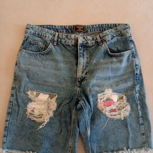 SikSilk denim shorts XL like new with floral patches and distressed look