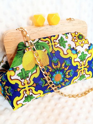 Handmade shoulder bag with lemon design and minky lining
