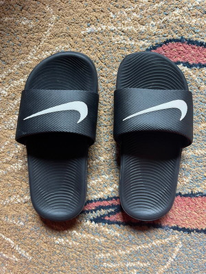 Παπούτσια Nike καλοκαιρινά μεταχειρισμένα, νούμερο 29,5, μαύρα παντόφλες