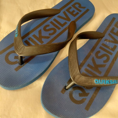 Quicksilver flip flops like new, sizes 37-38, blue