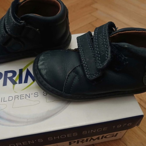 Primigi baby shoes used, size 21