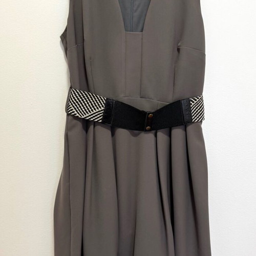 Le Vertige formal dress new, mouse color, size M with wide belt