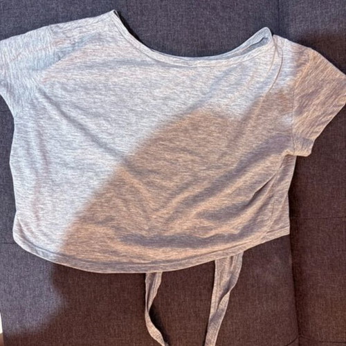 Pink Woman gray short t-shirt with front tie like new, size M