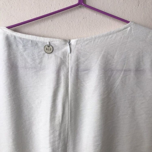 ALE midi dress white new with buttons and belt, size Medium