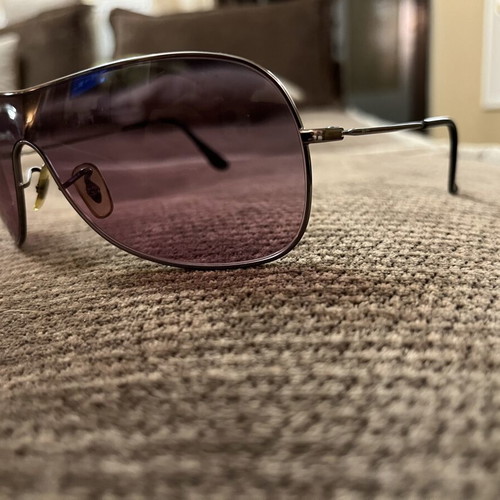 Ray-Ban sunglasses like new with metal frame and shield lens