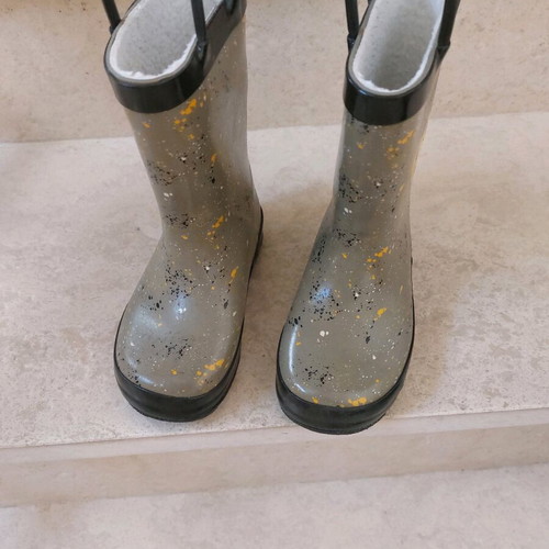 Galotses size 25 like new for girls