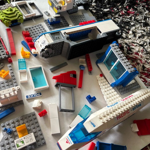 Various vehicles and parts from compatible blocks used