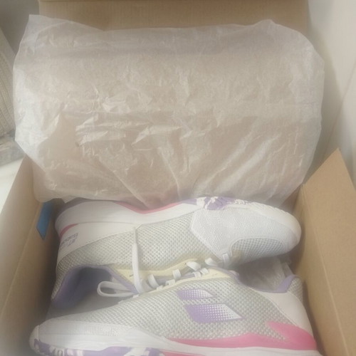 Babolat tennis shoes new, size 38.5, white and pink