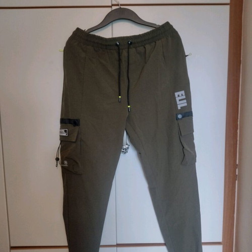 Men's pants like new, size XL, green with thin fabric