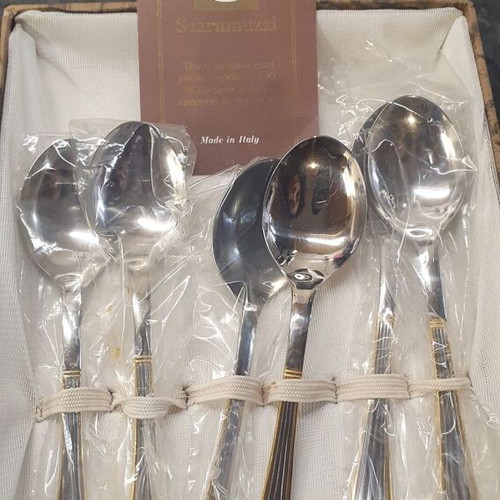Scaramuzzi Inox 18/10 dessert spoons with gold detail like new, set of 6