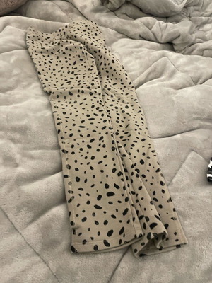 Orchestra leggings used for 10 years, size 140